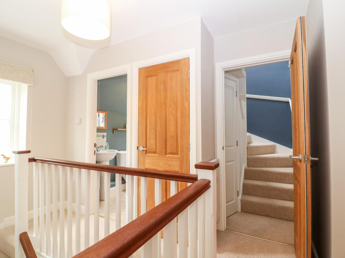 3 Painters Field Villa Cirencester Bagian luar foto