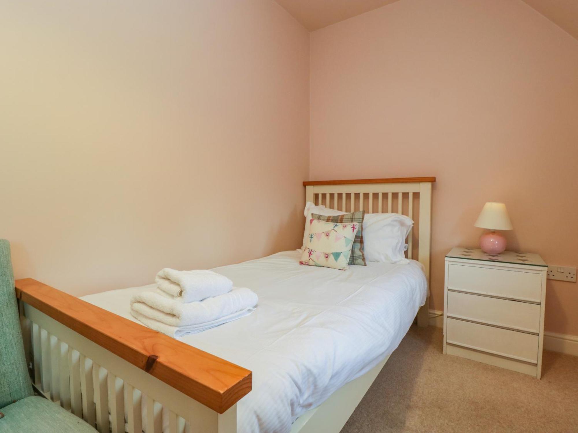 3 Painters Field Villa Cirencester Bagian luar foto