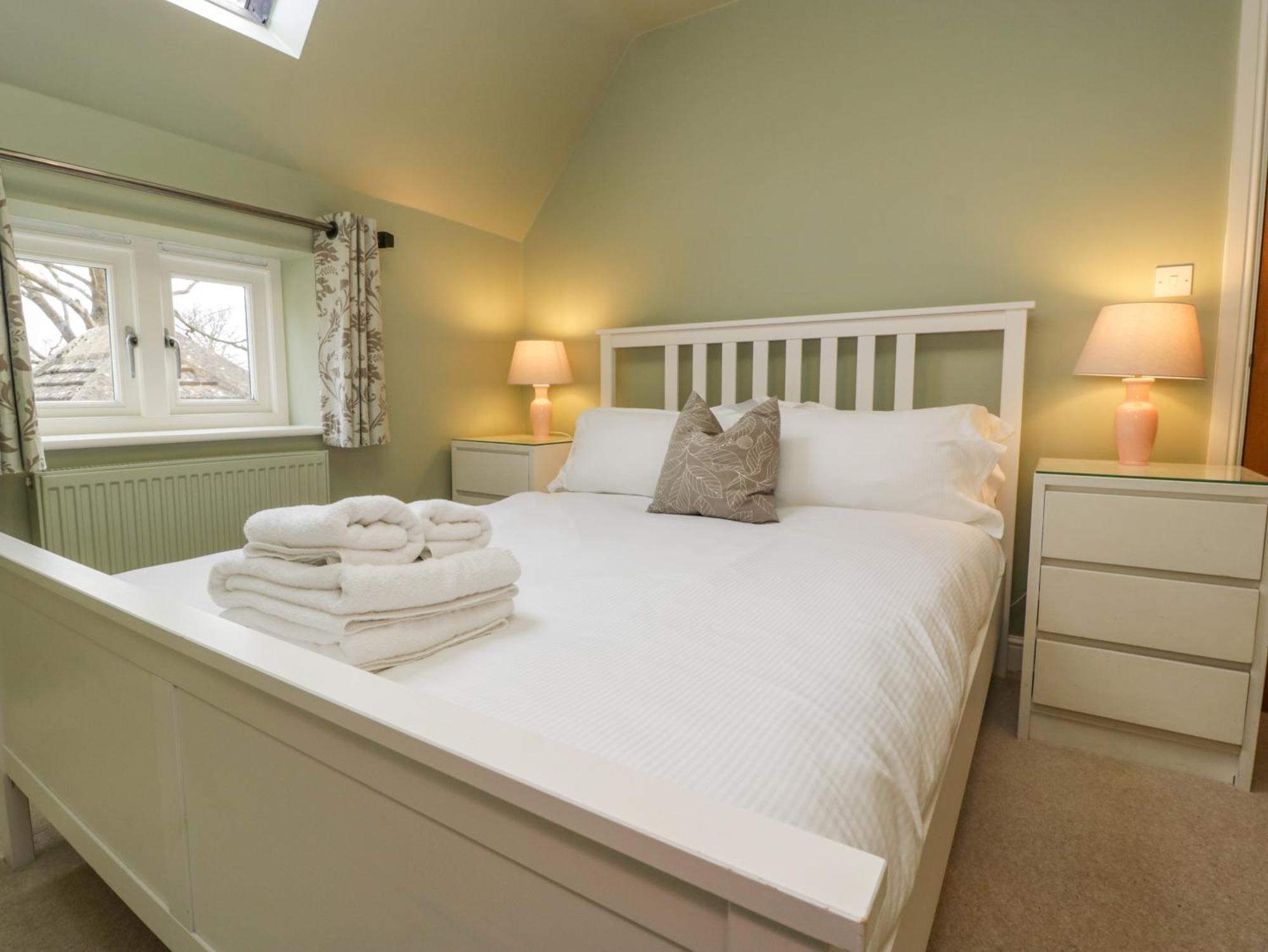 3 Painters Field Villa Cirencester Bagian luar foto